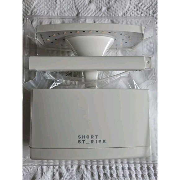 SHORT STORIES LED INDOOR PLANTER Brand New in Box - Picture 5 of 5